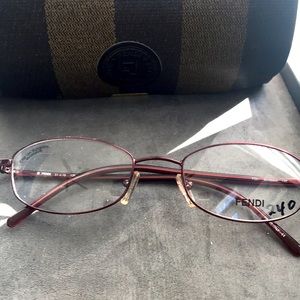 Fendi F581 Shiny Bordeaux ladies frame. Tailored. New condition. Fendi case